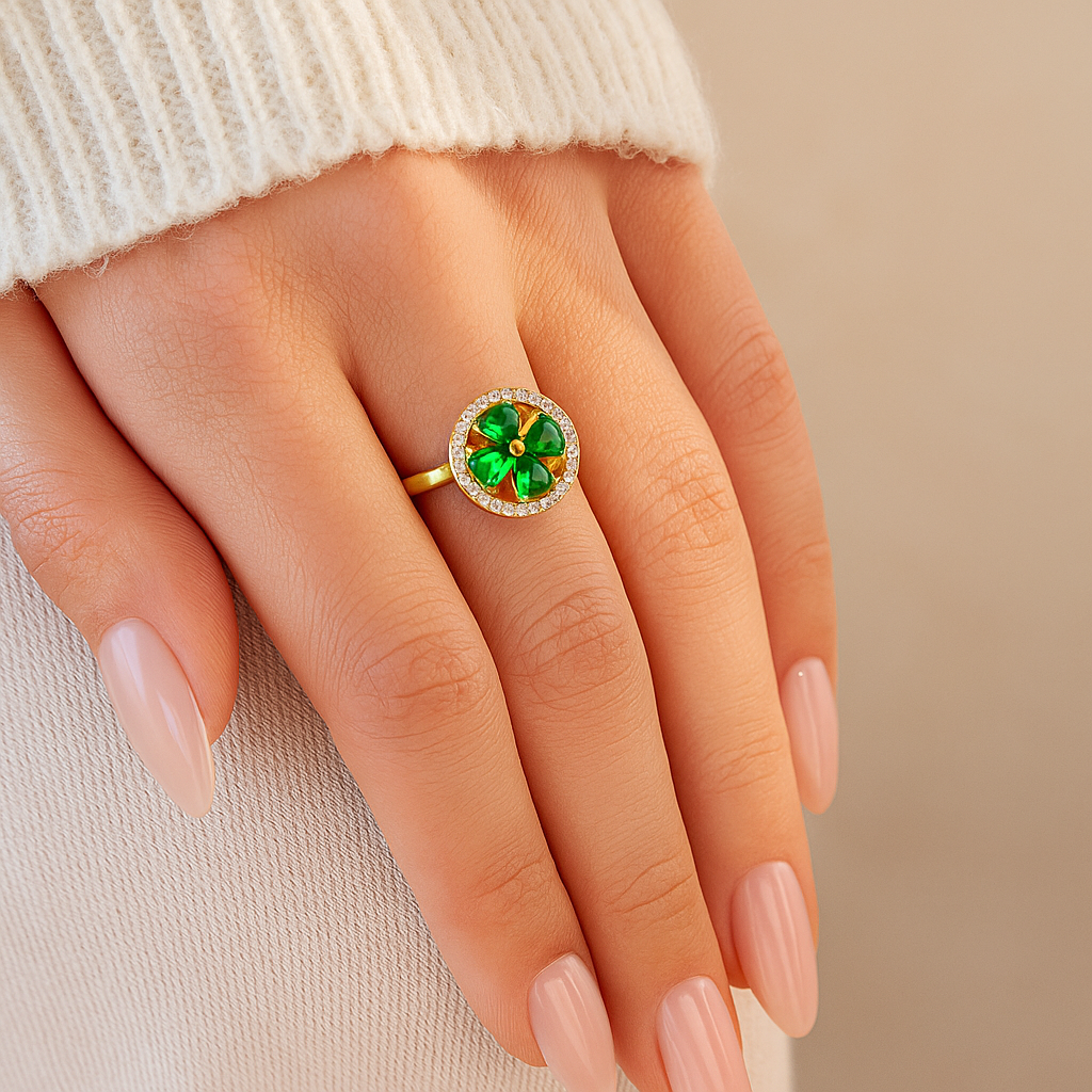 Lucky Spinner Ring