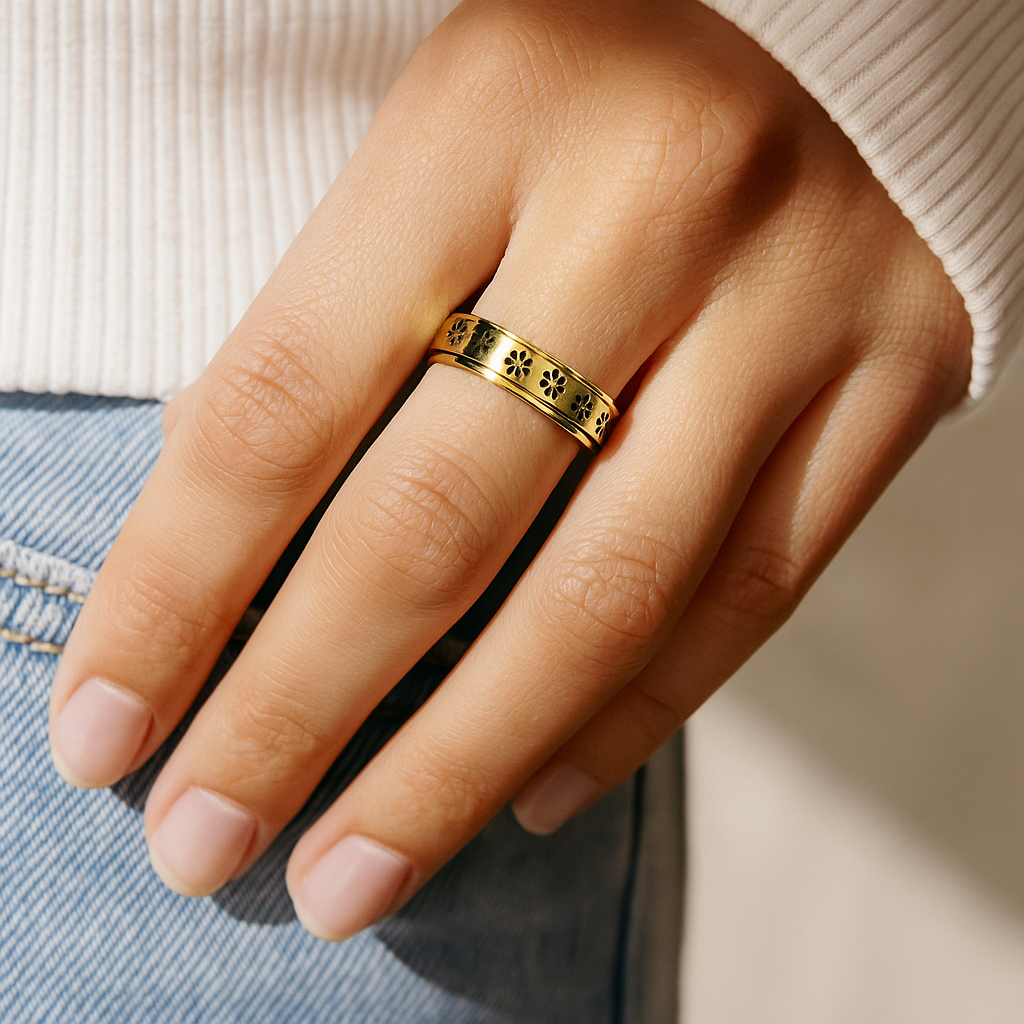Bloom Rotating Ring